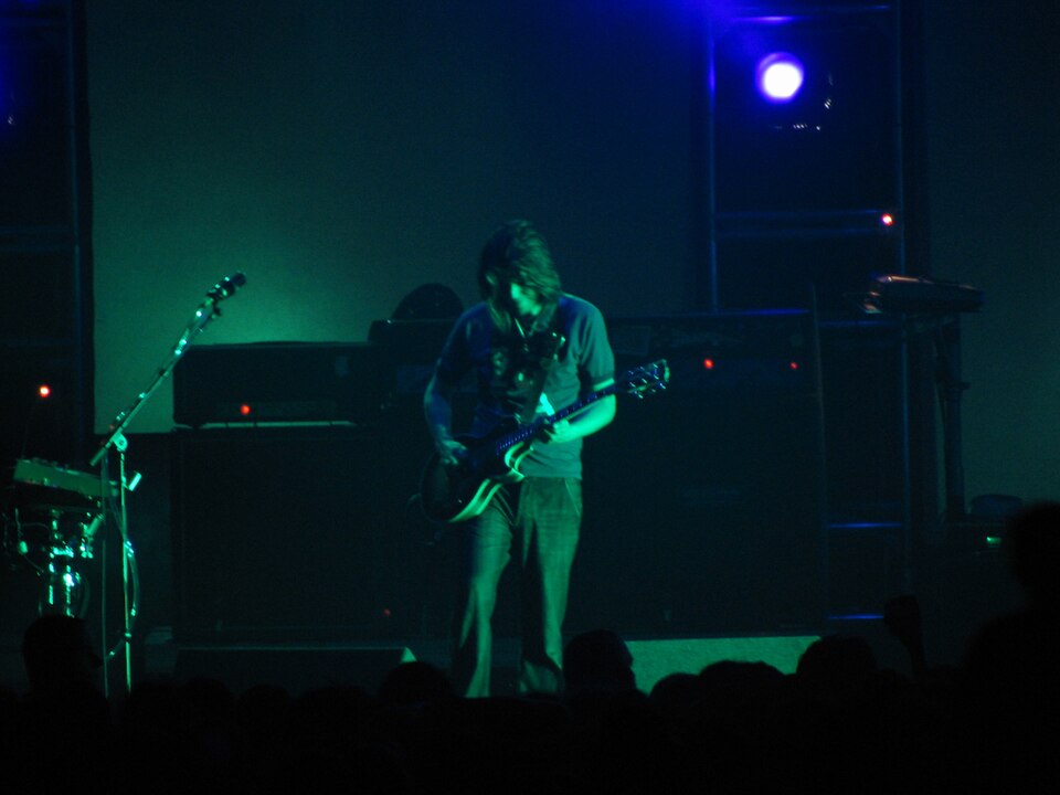 Adam Jones, guitarist
